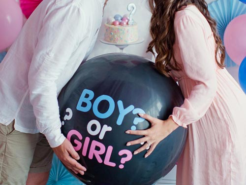 Gender reveal party: boy or girl